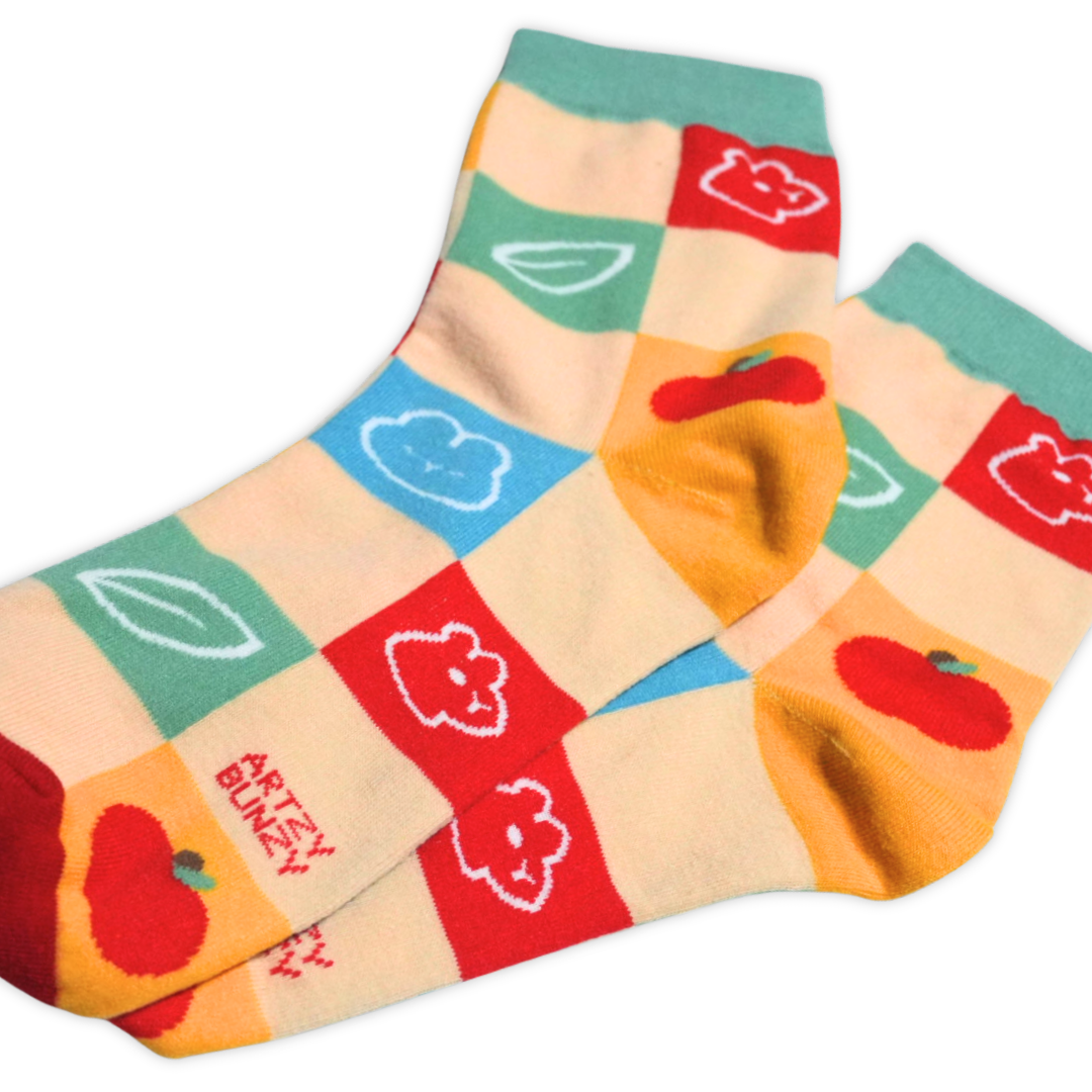 Pikkuniku Appuru | Apple Farm | Socks